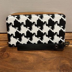 All About the Benjamin’s Wallet-classic Houndstooth Pebble